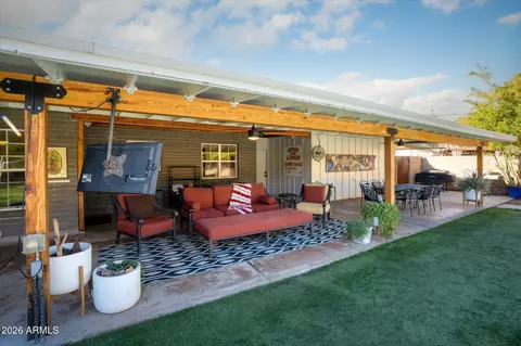 1516 E Keim Dr, Phoenix, AZ 85014 photo 10