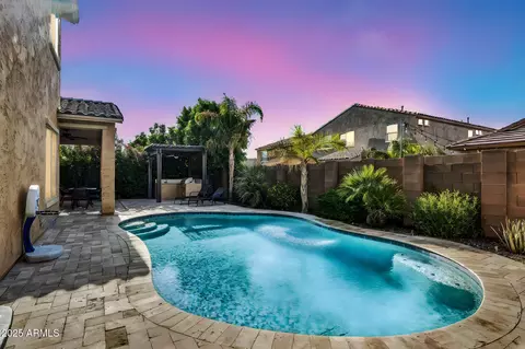 2698 E La Costa Dr, Gilbert, AZ 85298