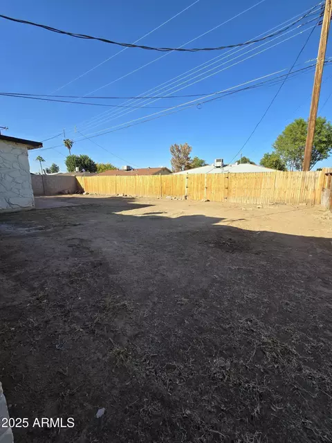 Exterior - 3408 W Mclellan Blvd, Phoenix, AZ 85017 photo 1 of 2