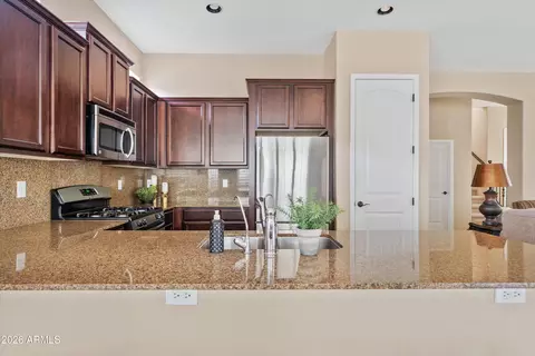 8641 E Ivy St, Mesa, AZ 85207 photo 11