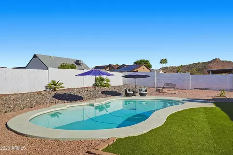 Exterior - 1314 E Utopia Rd, Phoenix, AZ 85024 photo 4 of 5