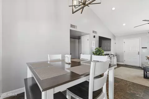 Dining - 1314 E Utopia Rd, Phoenix, AZ 85024 photo 2 of 2
