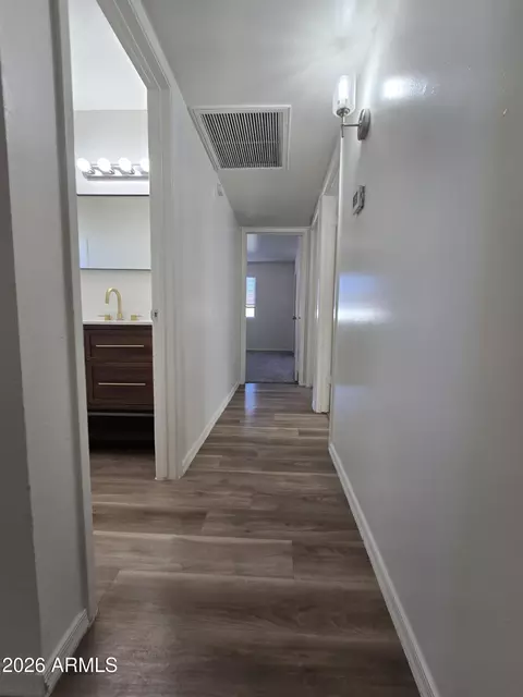 Entry Way - 258 E Juniper St, Mesa, AZ 85201 photo 2 of 2