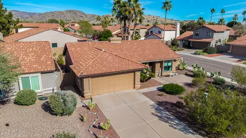 2710 E Rock Wren Rd, Phoenix, AZ 85048 photo 34