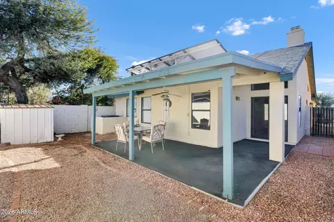 Exterior - 814 E Sack Dr, Phoenix, AZ 85024 photo 2 of 5