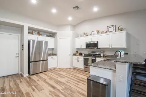 Kitchen - 2218 E Mohave Ln, Apache Junction, AZ 85119 photo 1 of 4