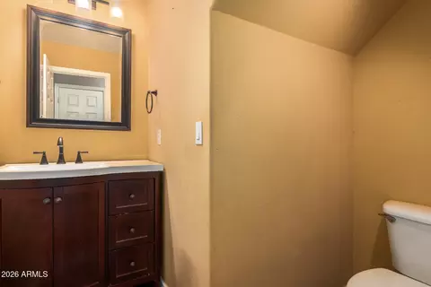 Bath - 2762 E Devon Ct, Gilbert, AZ 85296 photo 1 of 3