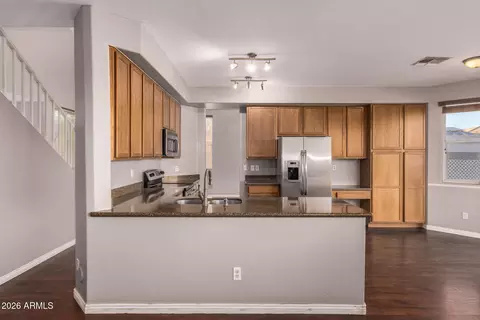 Kitchen - 2762 E Devon Ct, Gilbert, AZ 85296 photo 2 of 3