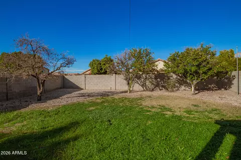 Exterior - 2762 E Devon Ct, Gilbert, AZ 85296 photo 7 of 7