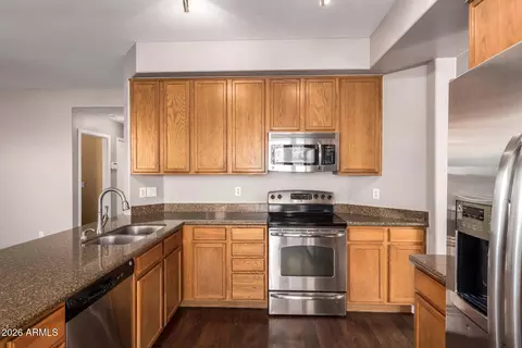 Kitchen - 2762 E Devon Ct, Gilbert, AZ 85296 photo 3 of 3