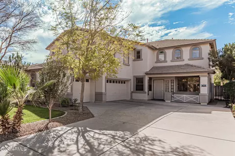 337 E Clairidge Dr, San Tan Valley, AZ 85143