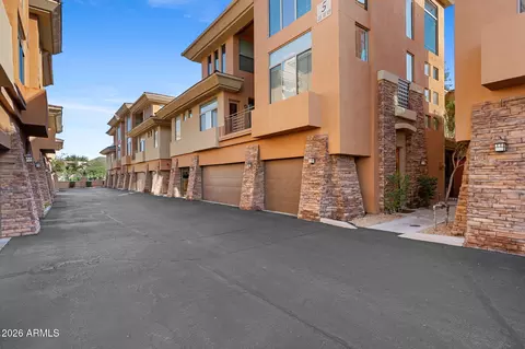 14450 N Thompson Peak Pkwy #110, Scottsdale, AZ 85260
