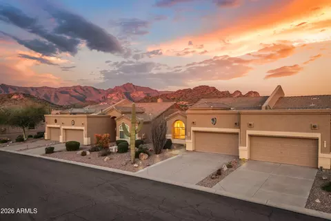 5711 S Pinnacle Dr, Gold Canyon, AZ 85118