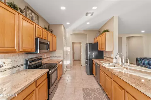 6250 S White Pl, Chandler, AZ 85249