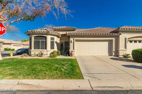23701 S Pleasant Way, Sun Lakes, AZ 85248