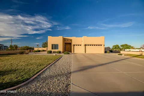 22074 W Knudson Dr, Surprise, AZ 85387