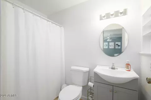 Bath - 3511 E Baseline Rd #1187, Phoenix, AZ 85042 photo 2 of 2