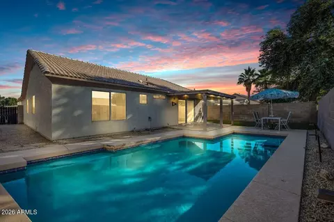 56 S Monterey St, Gilbert, AZ 85233