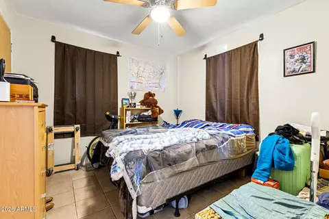 Bedroom - 5225 N 8th Pl, Phoenix, AZ 85014 photo 4 of 4