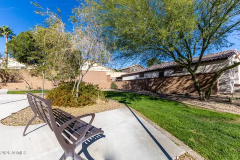 Exterior - 735 E Marblewood Way, Phoenix, AZ 85048 photo 6 of 6