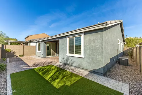 Exterior - 735 E Marblewood Way, Phoenix, AZ 85048 photo 3 of 6