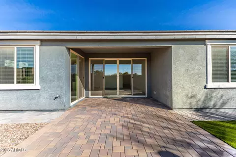 Exterior - 735 E Marblewood Way, Phoenix, AZ 85048 photo 2 of 6