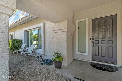 Exterior - 2333 Egret Ct, Gilbert, AZ 85234 photo 2 of 14