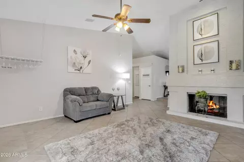 Living - 2333 Egret Ct, Gilbert, AZ 85234 photo 1 of 4