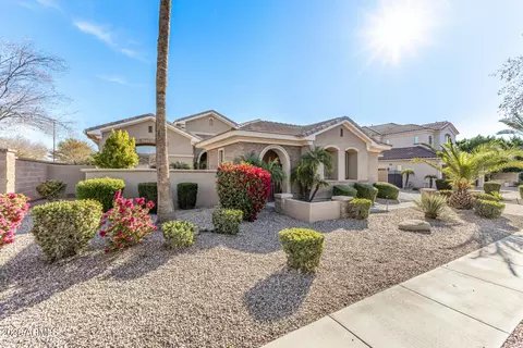 4261 S Iowa St, Chandler, AZ 85248