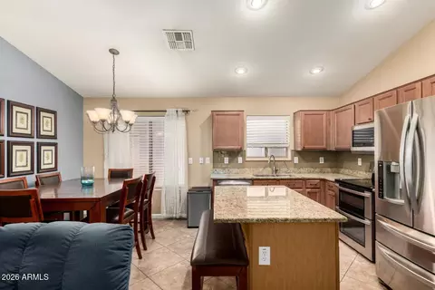 41793 W Sunland Dr, Maricopa, AZ 85138