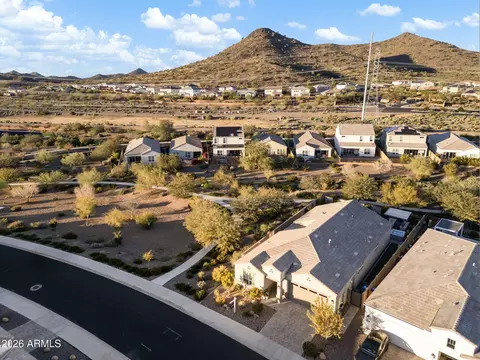View/Area - 2248 E Questa Dr, Phoenix, AZ 85024 photo 2 of 2