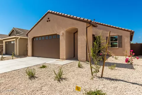 8910 W Palo Verde Dr, Glendale, AZ 85305