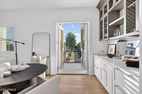 Entry Way - 3906 E Crittenden Ln, Phoenix, AZ 85018 photo 5 of 5