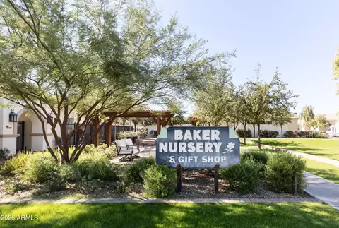View/Area - 3906 E Crittenden Ln, Phoenix, AZ 85018 photo 2 of 2