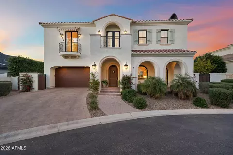Exterior - 3906 E Crittenden Ln, Phoenix, AZ 85018 photo 15 of 20