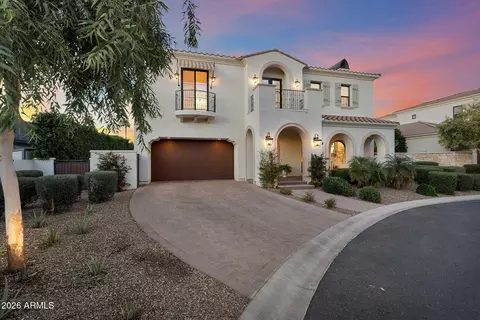 Exterior - 3906 E Crittenden Ln, Phoenix, AZ 85018 photo 16 of 20