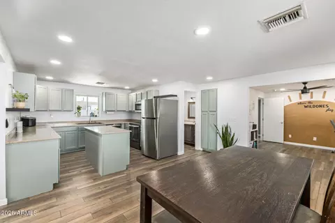 Kitchen - 1925 E Greasewood St, Apache Junction, AZ 85119 photo 3 of 6