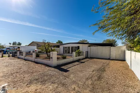 2230 N Silverton St, Mesa, AZ 85203