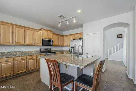 Kitchen - 3816 E Phelps St, Gilbert, AZ 85295 photo 5 of 6