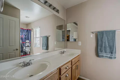 Bath - 3816 E Phelps St, Gilbert, AZ 85295 photo 5 of 5