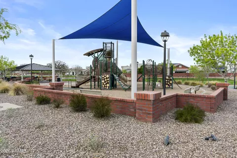 View/Area - 4451 E Bernice St, Gilbert, AZ 85295 photo 2 of 3