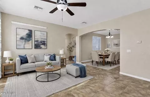 894 S Utilis Dr, Gilbert, AZ 85296 photo 6