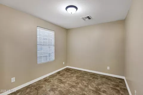 894 S Utilis Dr, Gilbert, AZ 85296 photo 17