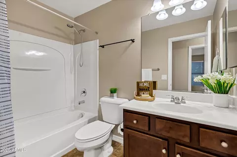 894 S Utilis Dr, Gilbert, AZ 85296 photo 16