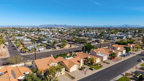 View/Area - 436 E Bluebell Ln, Tempe, AZ 85288 photo 3 of 15