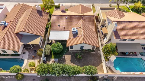 View/Area - 436 E Bluebell Ln, Tempe, AZ 85288 photo 9 of 15