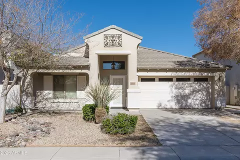 656 E Baker Dr, San Tan Valley, AZ 85140