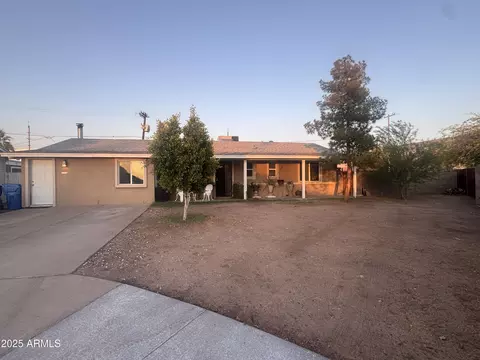 501 N 47th Pl, Phoenix, AZ 85008