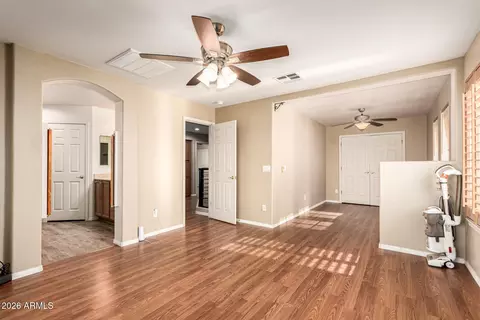 3716 S 72nd Ln, Phoenix, AZ 85043 photo 4