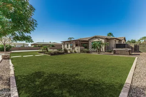4675 S Banning Dr, Gilbert, AZ 85297 photo 9